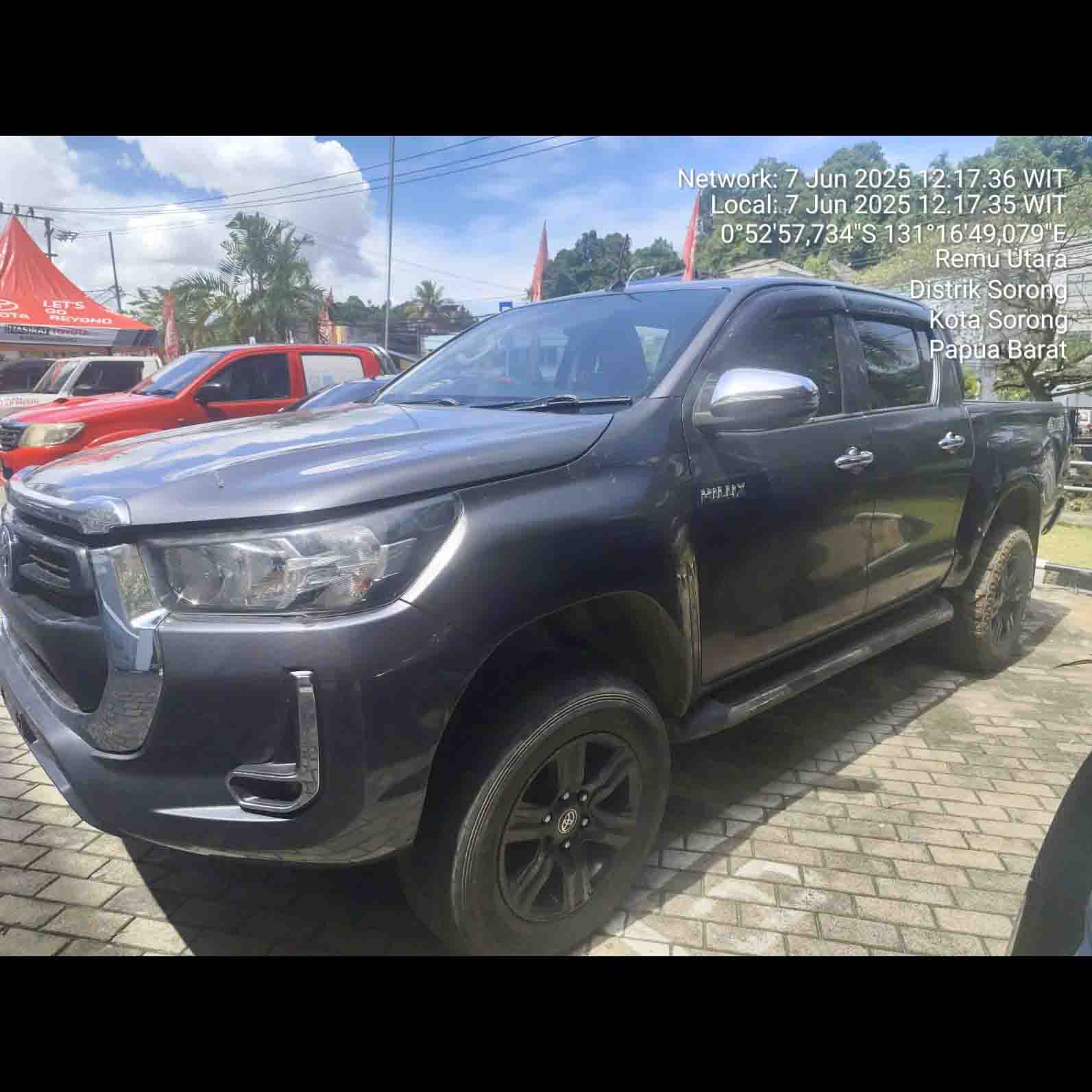 HILUX D-CAB 2.4 G MT - PB 8630 SB 3