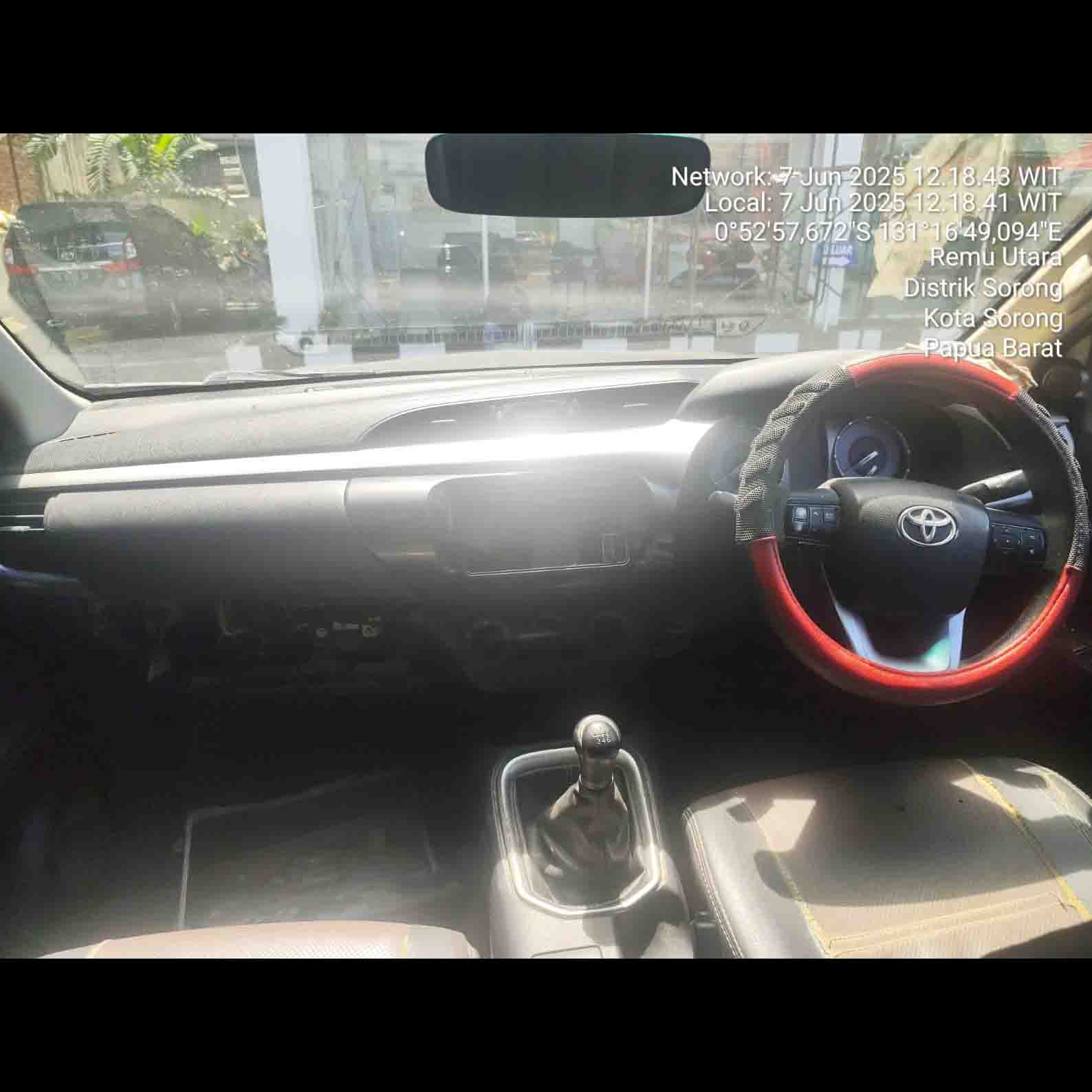 HILUX D-CAB 2.4 G MT - PB 8630 SB 5