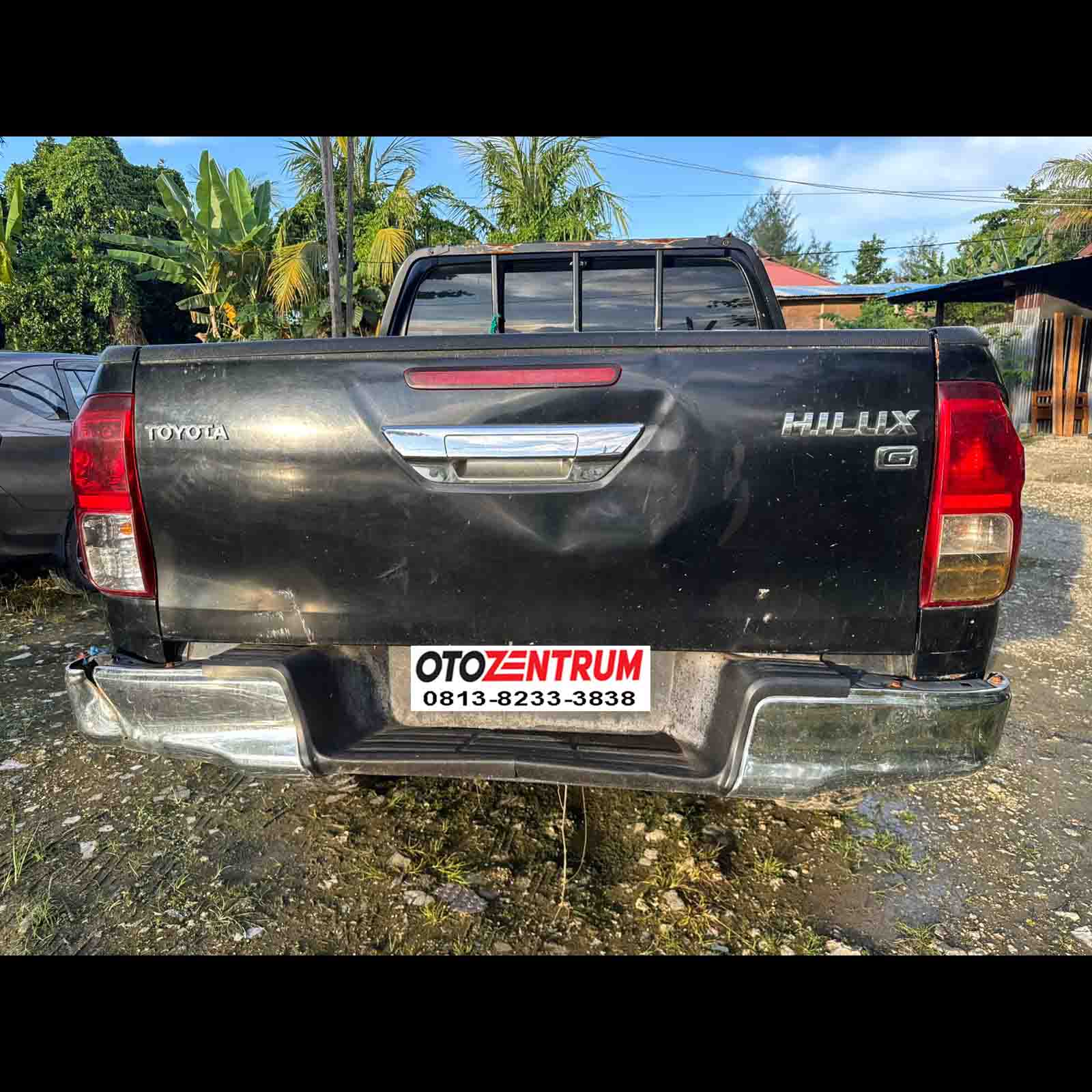HILUX D-CAB 2.4 G M/T - PA 8103 AR 3