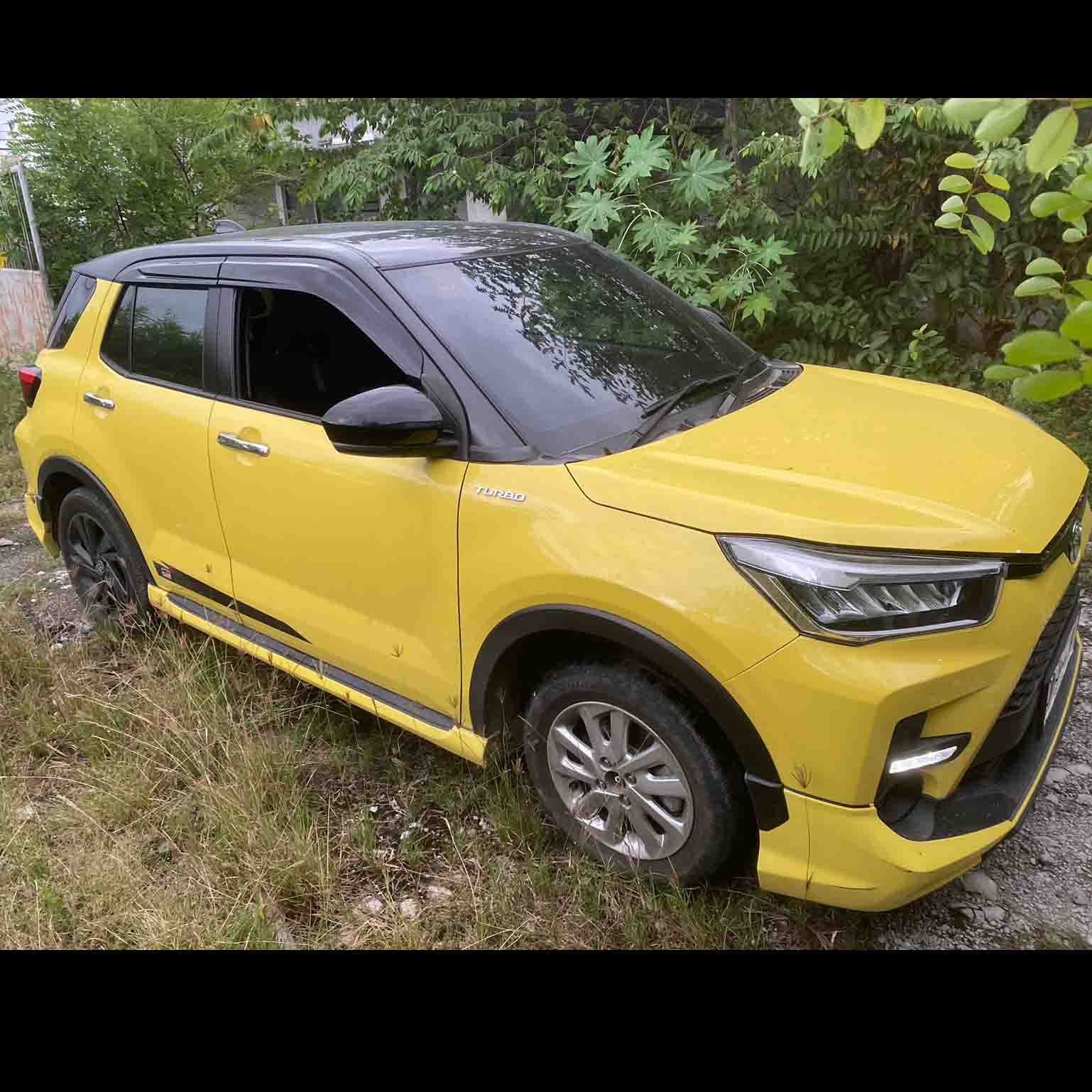 RAIZE 1.0 T GR CVT- DM 1622 BM 2
