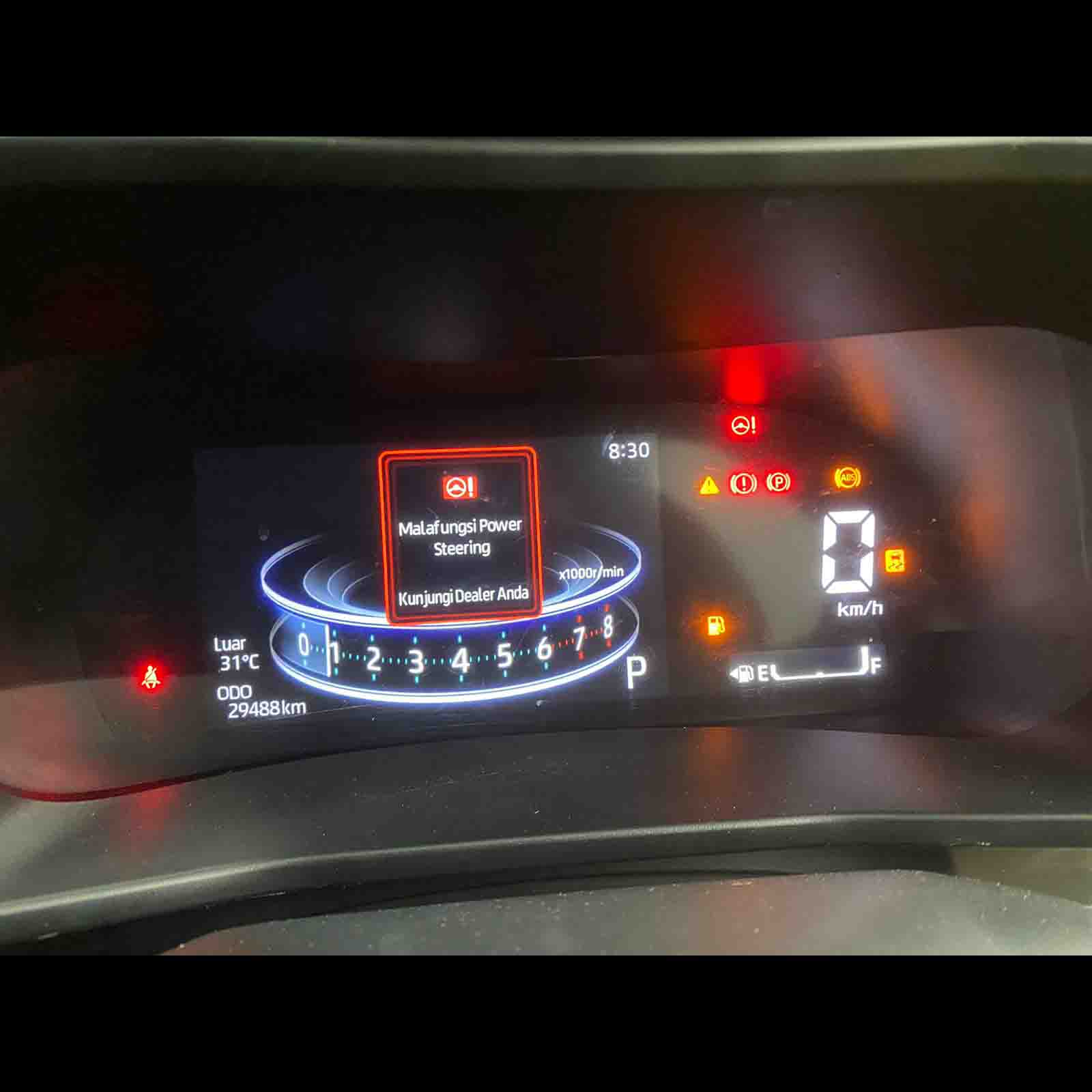 RAIZE 1.0 T GR CVT- DM 1622 BM 5