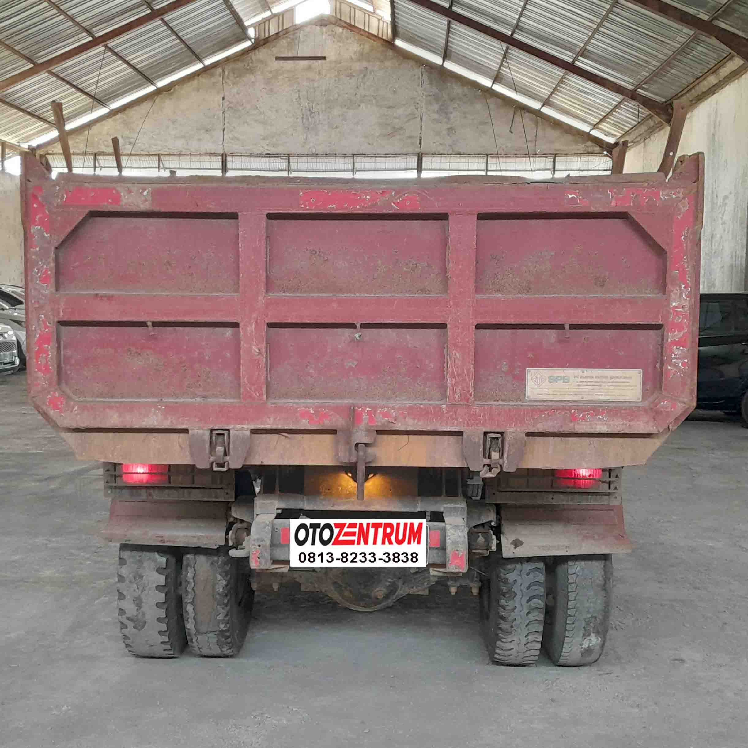 DYNA 136 HT DUMP M/T - DN 8789 UH 4