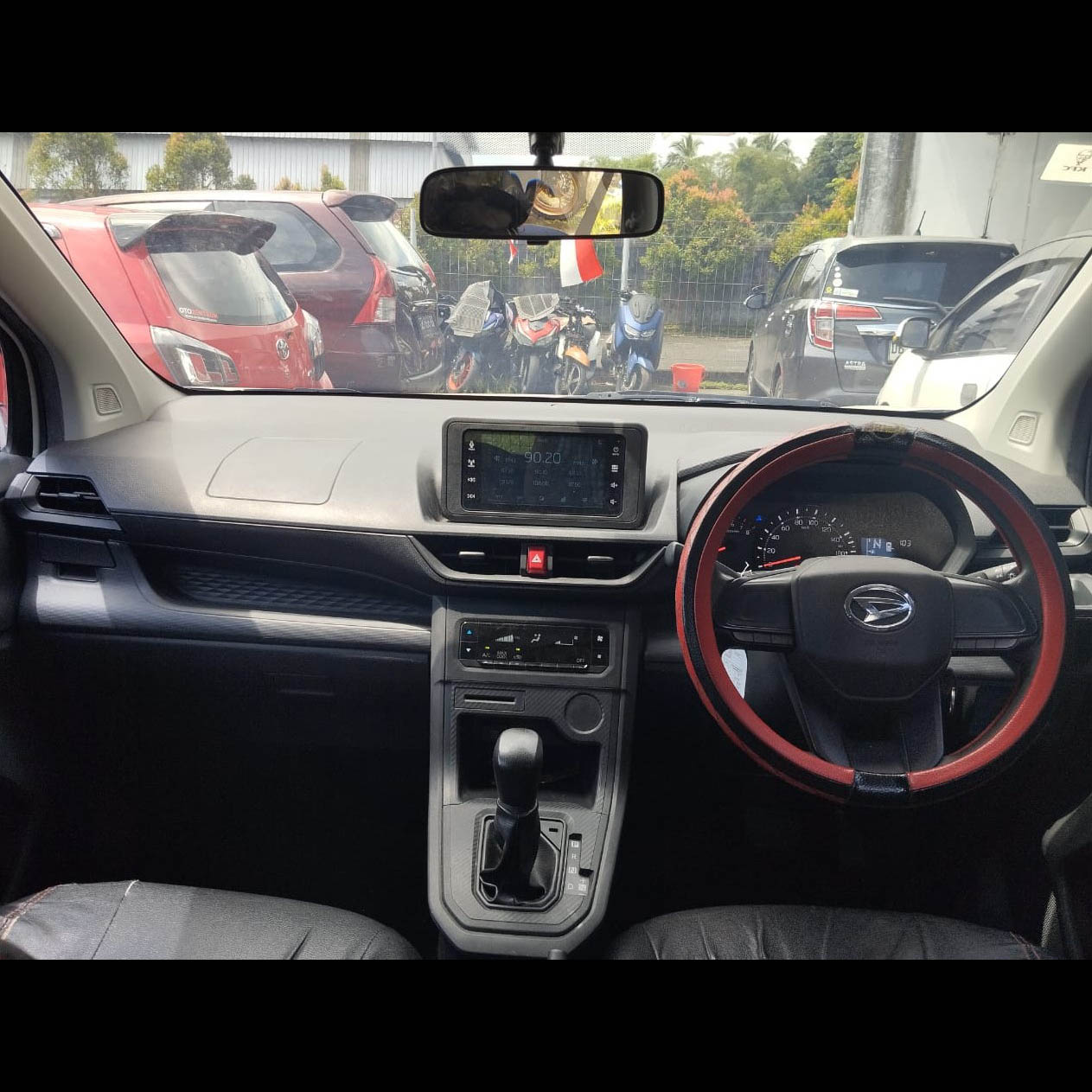 XENIA 1.3X MATIC - DB 1599 BV 4