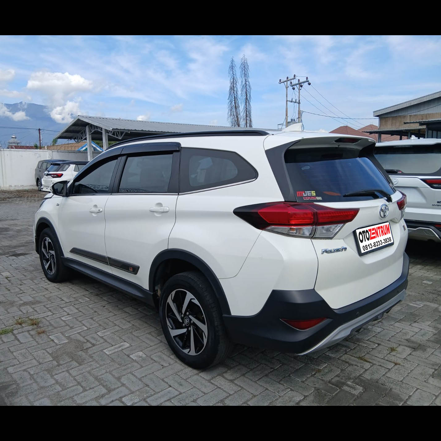 RUSH1.5 S MT GR - DN 1794 CB 3